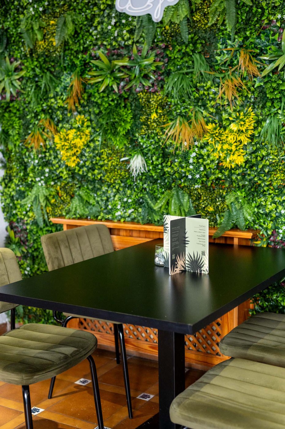 Interior de la cafetería