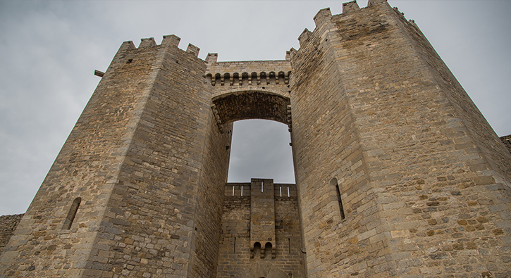 Torres y puerta de Sant Miquel